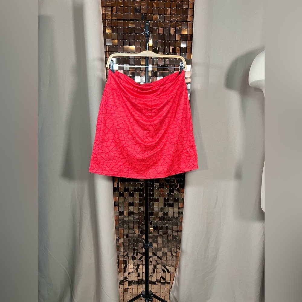 Seg'ments Red Coral Geometric Skort Size Medium